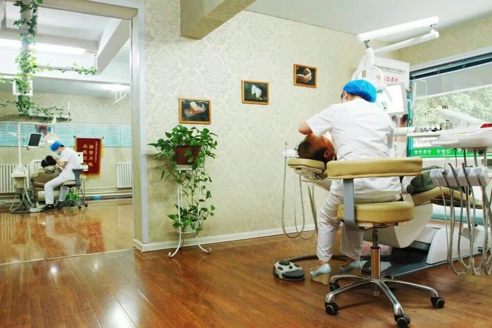西安阳光口腔 十年老店 经验丰富(图4)