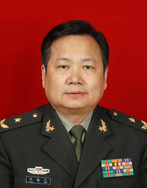 赵铱民(图1)