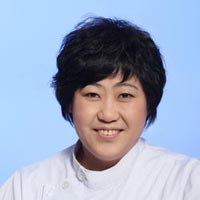 孔庆华(图1)