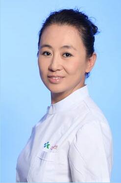 单维芳(图1)