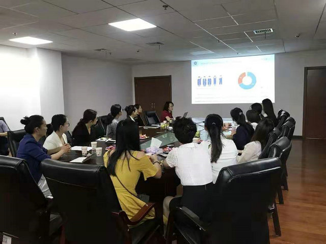 泰国清迈大学护理学院师生到昆明医大附属口腔医院参观访问(图1)