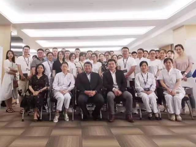 美国伯明翰阿拉巴马大学Chung How Kau教授来苏州口腔医院访问讲(图4)