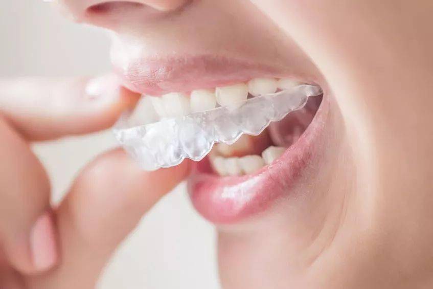 牙科网：牙齿缺失、牙齿不齐的危害(图1)